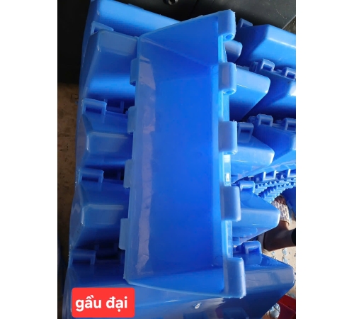 Gầu đại