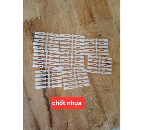 Chốt nhựa